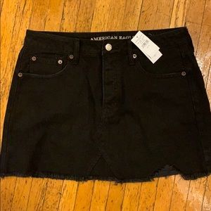 AE BLACK SKIRT